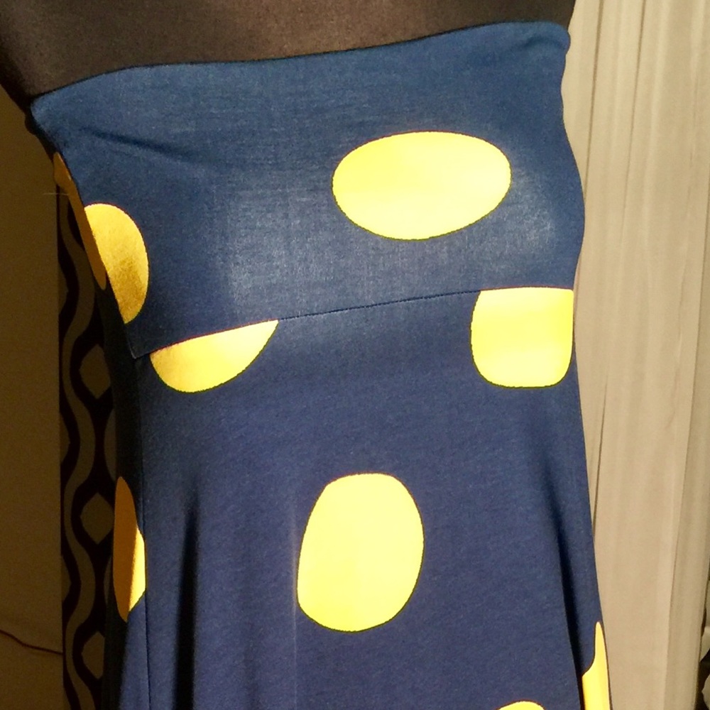 🎊 NWOT LulaRoe Polka Dot Maxi 🎊